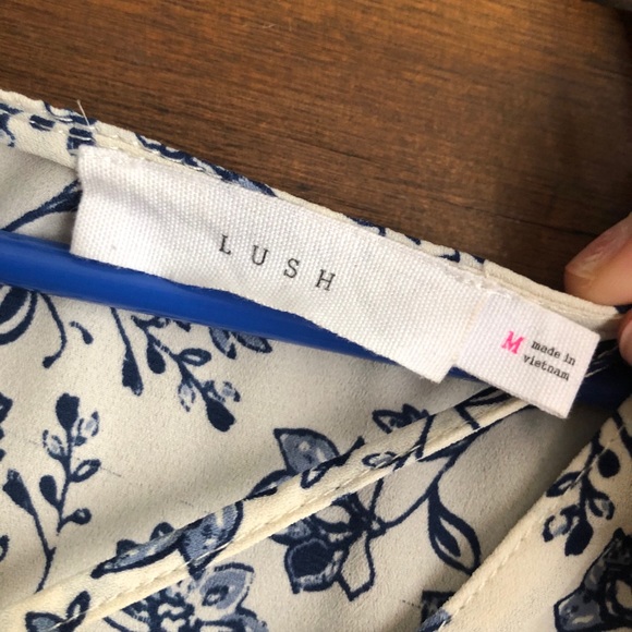 Blouse - Picture 4 of 6